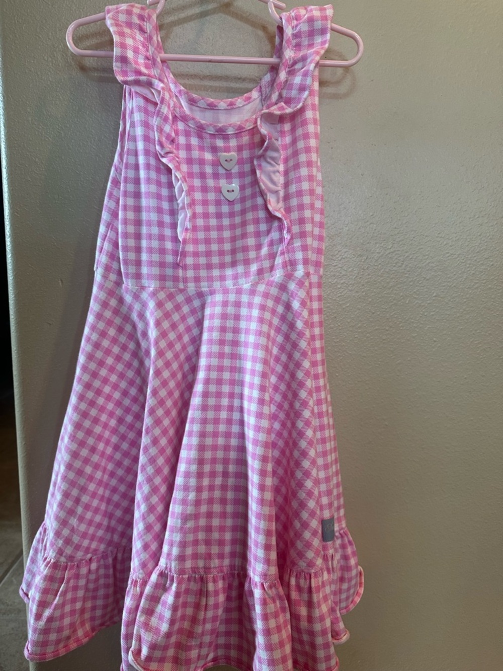 Beautiful Eleanor rose pink plaid size 7/8. Worn once. Pink Gingham Ruffle.